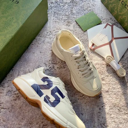 グッチ スニーカー