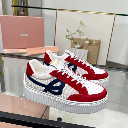 ミュウミュウ カジュアルシューズ