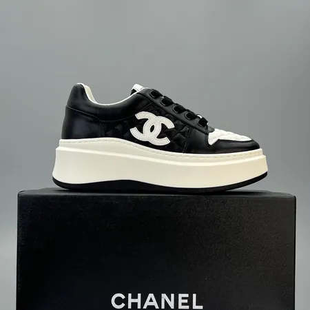 シャネル カジュアルシューズ