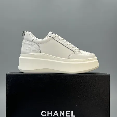 シャネル カジュアルシューズ