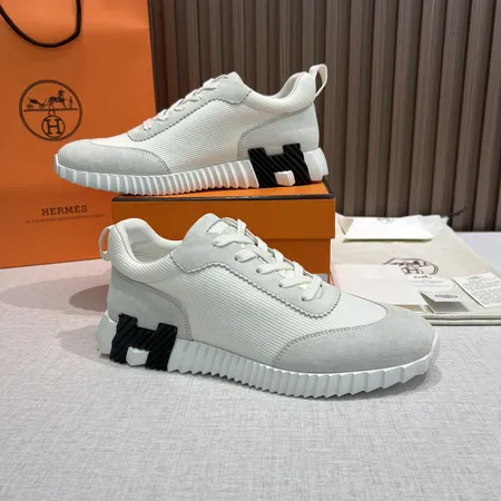 エルメス スニーカー