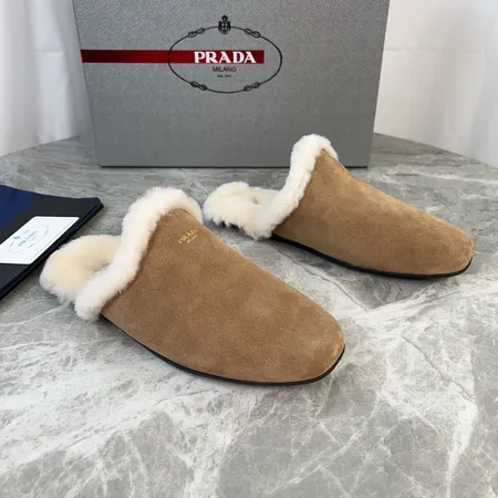 プラダ スリッパ