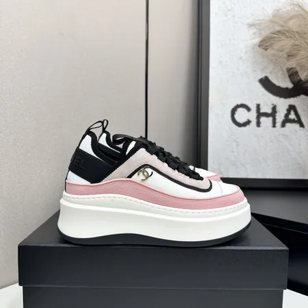シャネル スニーカー