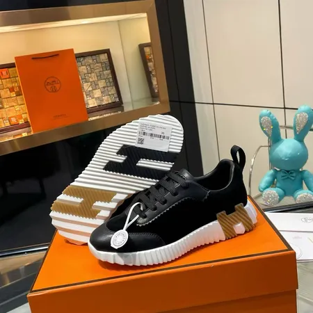 エルメス スニーカー