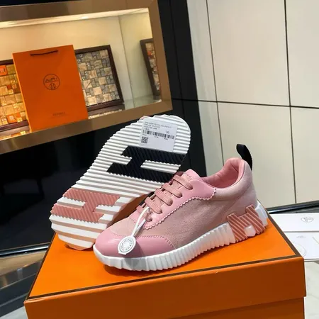 エルメス スニーカー