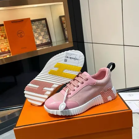 エルメス スニーカー