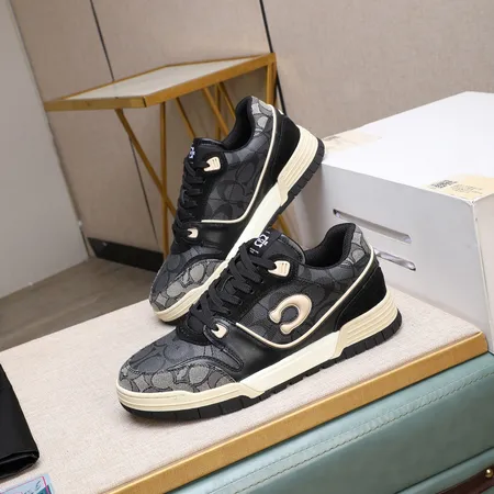 コーチ カジュアルシューズ