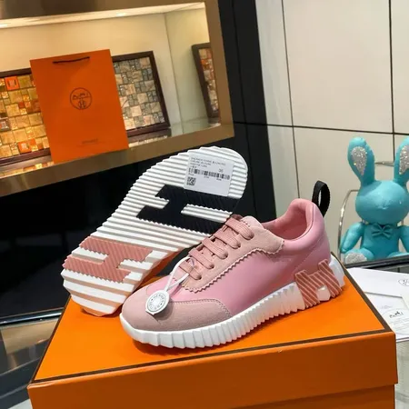 エルメス スニーカー