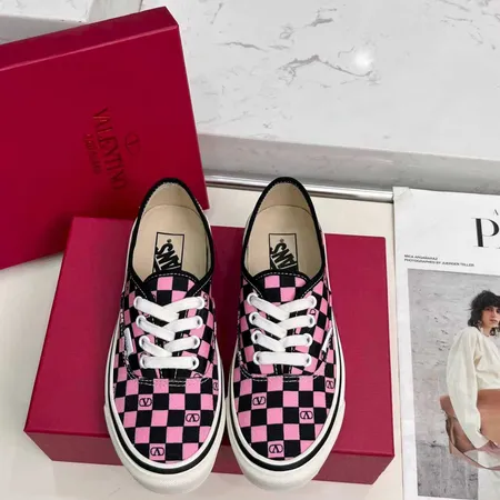 ヴァレンティノ カジュアルシューズ