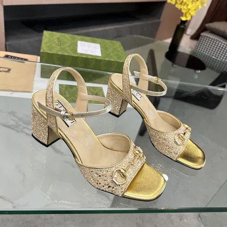 グッチ サンダル