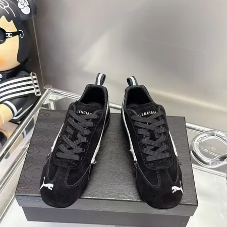 プーマ カジュアルシューズ