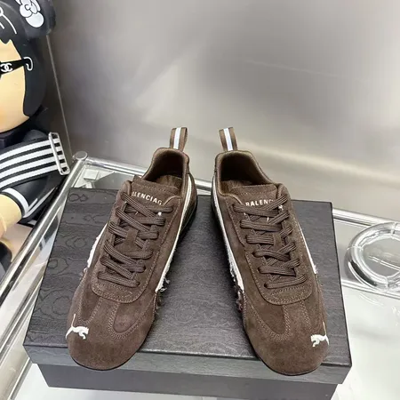 プーマ カジュアルシューズ