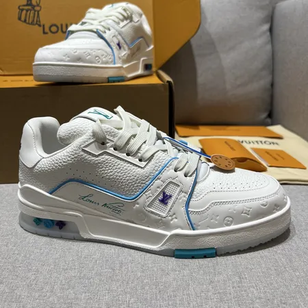 ルイヴィトン カジュアルシューズ