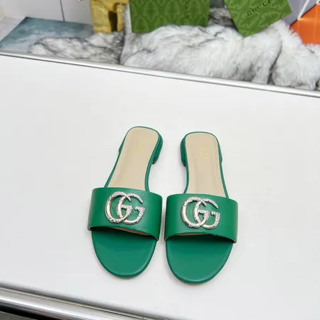 グッチ スリッパ