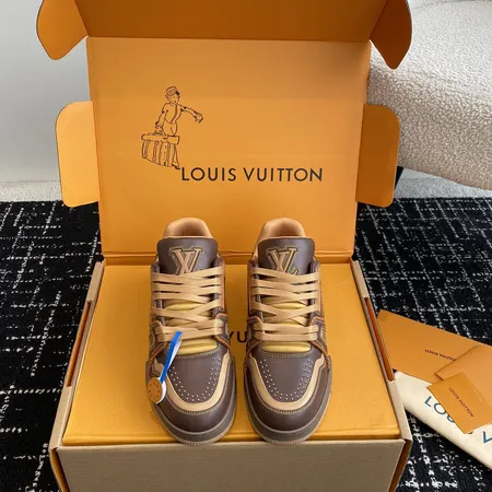 ルイヴィトン カジュアルシューズ