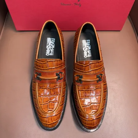 フェラガモ ビジネスシューズ