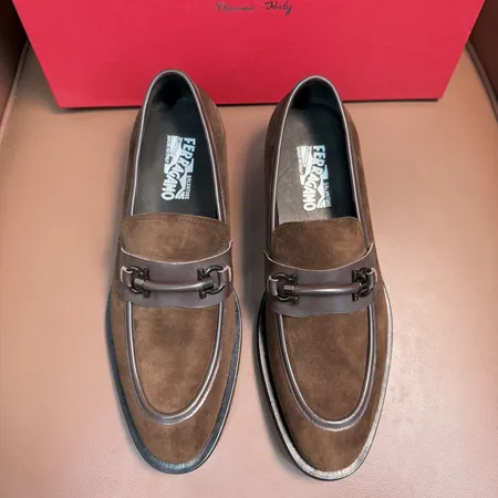 フェラガモ ビジネスシューズ