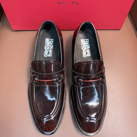 フェラガモ ビジネスシューズ