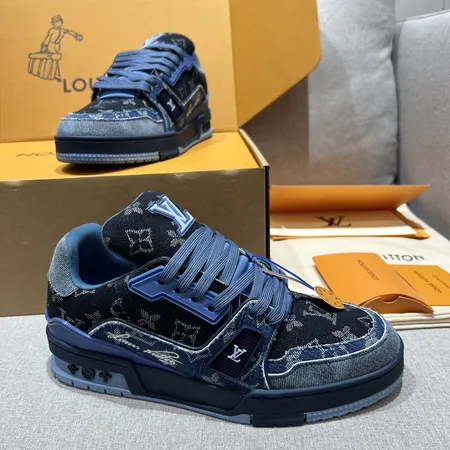 ルイヴィトン カジュアルシューズ