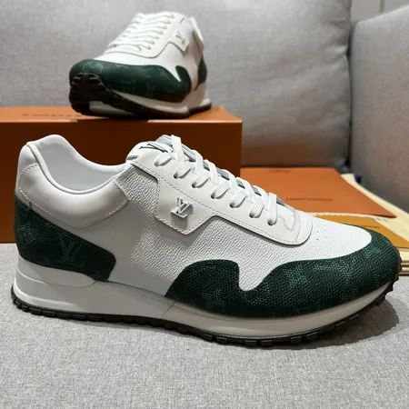 ルイヴィトン スニーカー