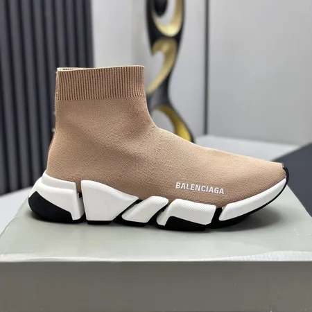 バレンシアガ カジュアルシューズ