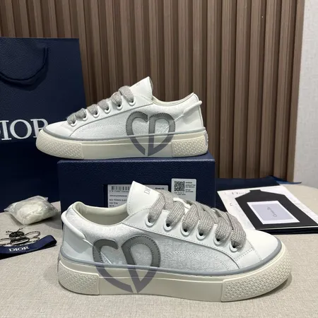 ディオール カジュアルシューズ
