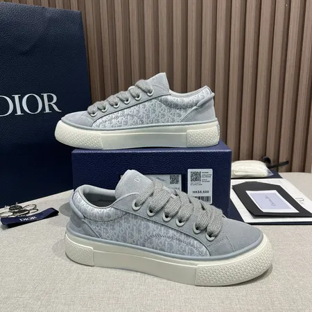 ディオール カジュアルシューズ