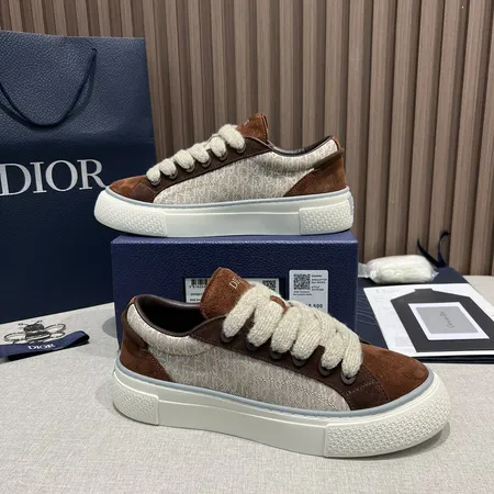 ディオール カジュアルシューズ