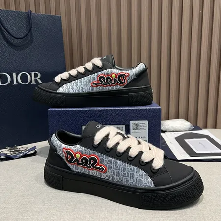 ディオール カジュアルシューズ