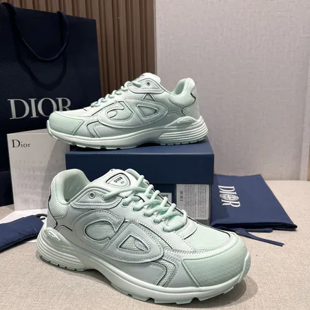 ディオール スニーカー