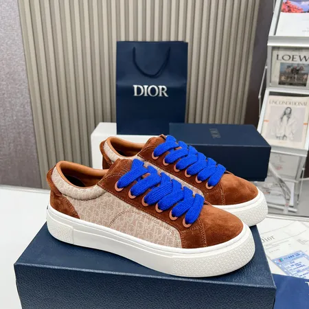 ディオール カジュアルシューズ