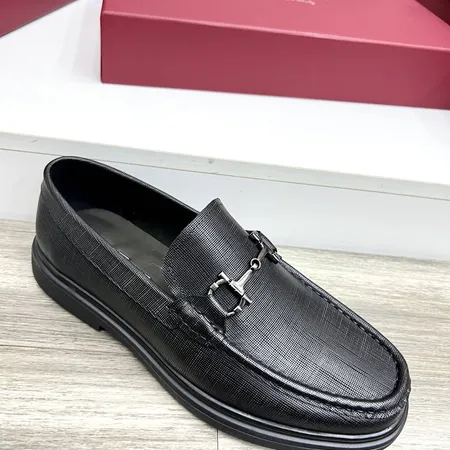 フェラガモ ビジネスシューズ