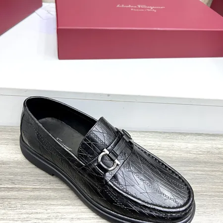 フェラガモ ビジネスシューズ