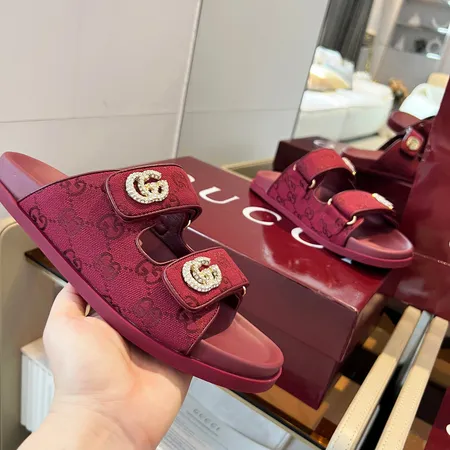 グッチ スリッパ
