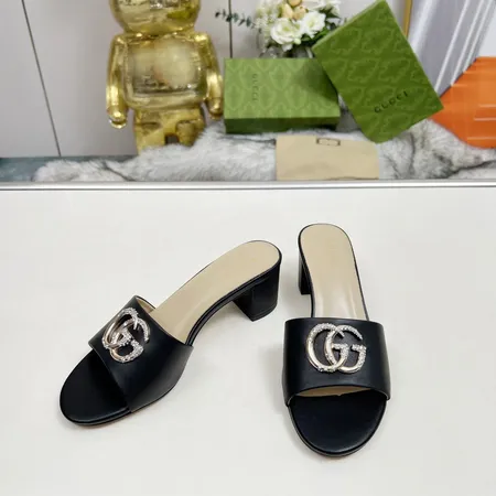 グッチ スリッパ