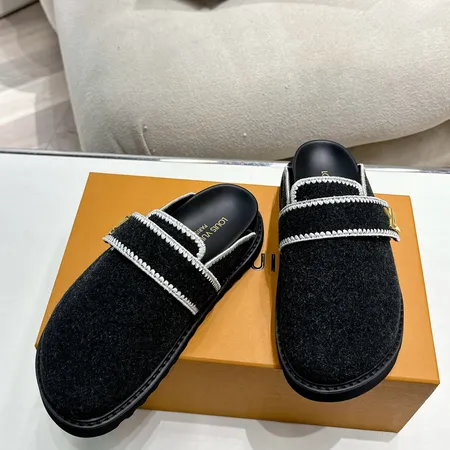 ルイヴィトン スリッパ