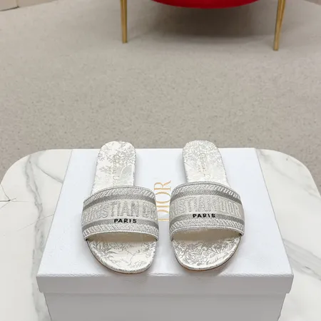 ディオール スリッパ