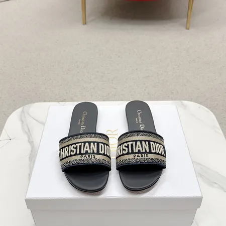ディオール スリッパ