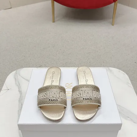 ディオール スリッパ