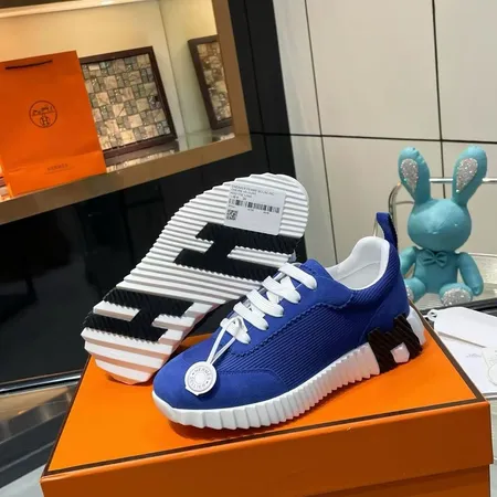 エルメス スニーカー