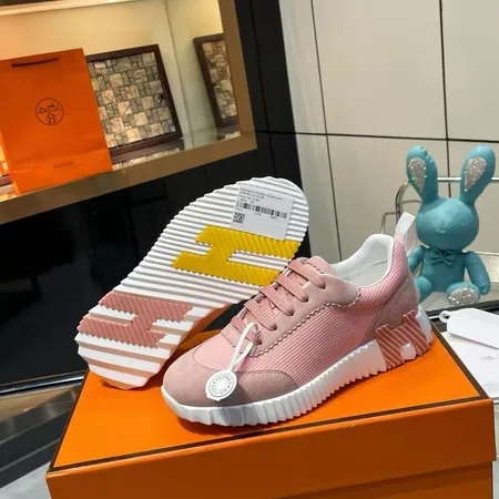 エルメス スニーカー