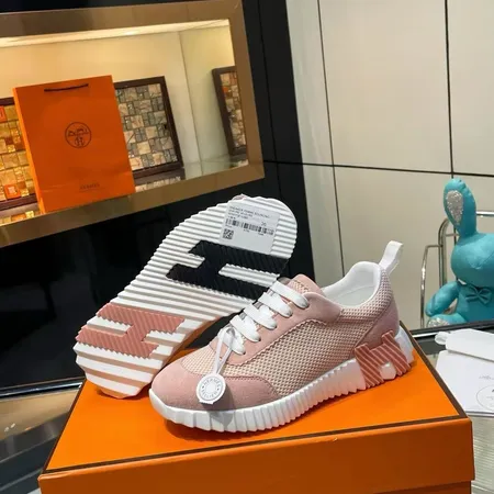 エルメス スニーカー