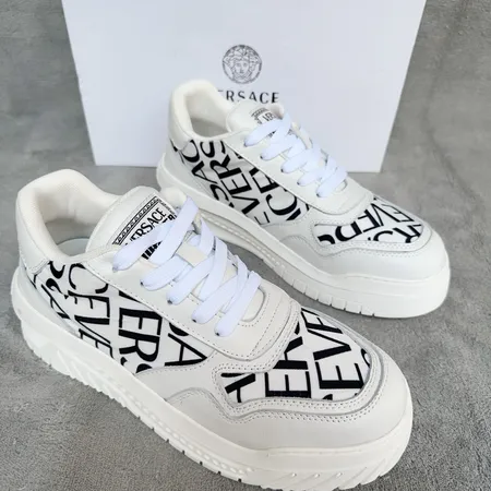 ヴェルサーチ カジュアルシューズ