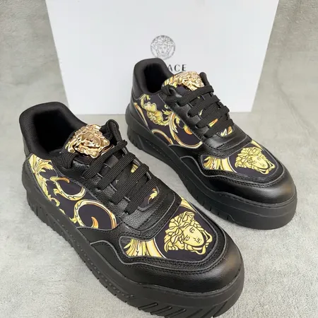 ヴェルサーチ カジュアルシューズ