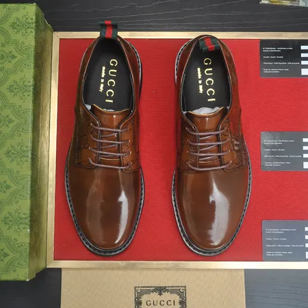 グッチ ビジネスシューズ