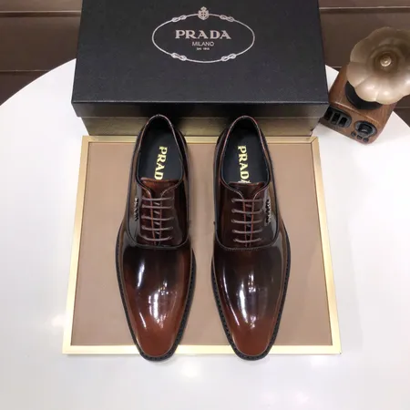 プラダ ビジネスシューズ