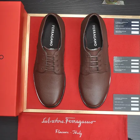 フェラガモ ビジネスシューズ