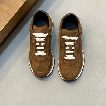 フェラガモ カジュアルシューズ