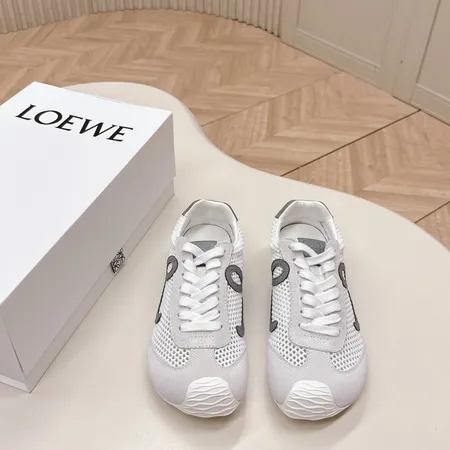 ロエベ カジュアルシューズ