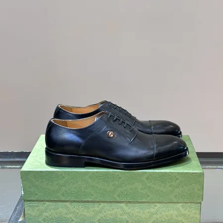 グッチ ビジネスシューズ